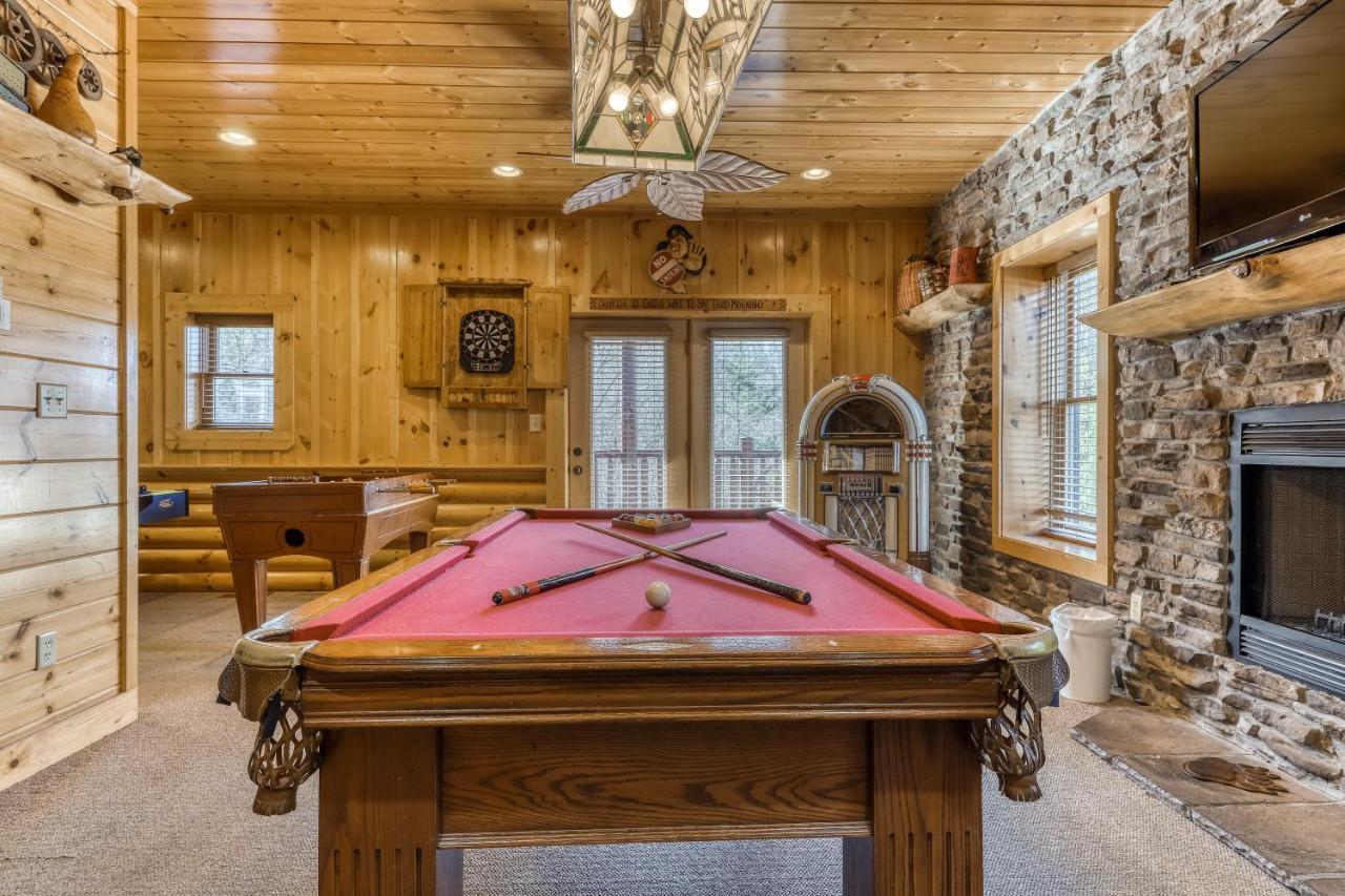 Crazy Horse Villa Pigeon Forge Exteriör bild